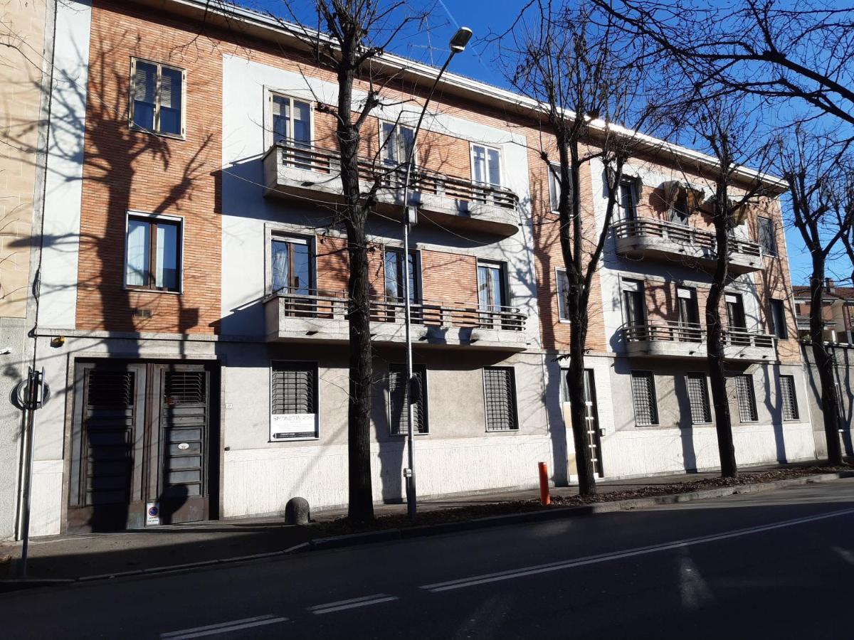 Luxe Apartment Near Milano, Rho Fiera E Mxp Busto Arsizio Extérieur photo