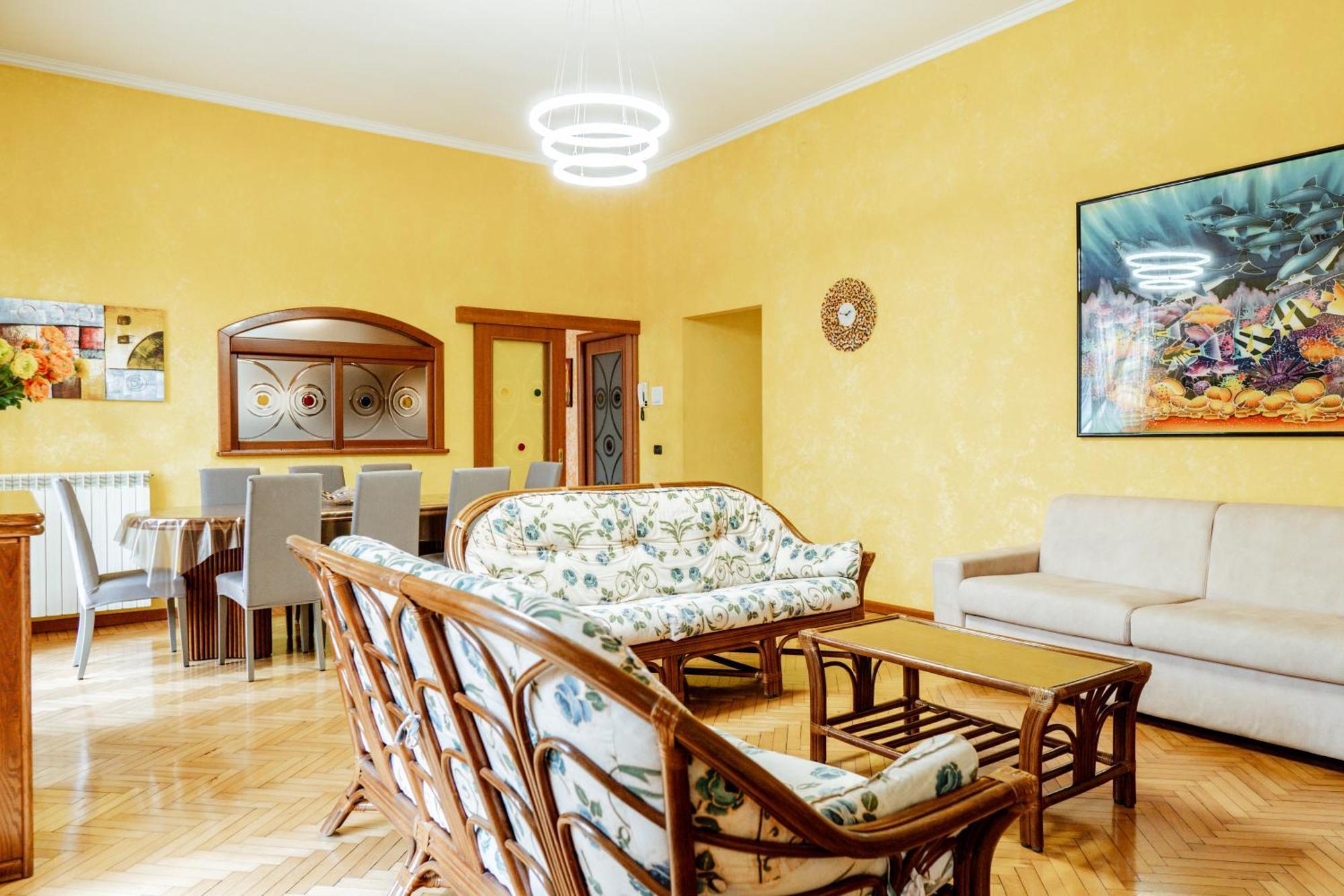 Luxe Apartment Near Milano, Rho Fiera E Mxp Busto Arsizio Extérieur photo